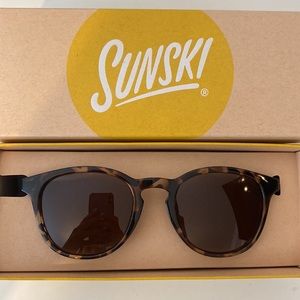 NWT Sunski Sunglasses